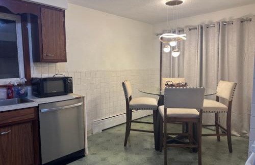 Depew Appartement | Sharuns Vacation House