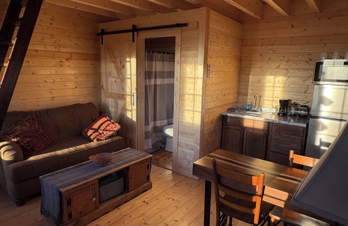 Makanda Cabine | Shawnee Wine Trail Farm Stay