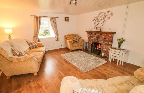 Kells Maison | Shaws Hill Farmhouse