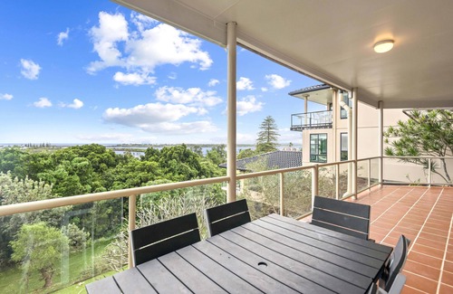 East Ballina Maison | Shaws View - Spectacular Bay Views