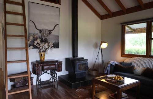 Bombira Villa | Shawwood Cottage