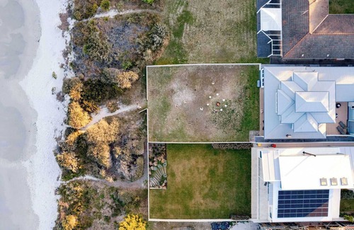 Callala Beach Maison | 'Shearwater' - Jervis Bay Beach Front