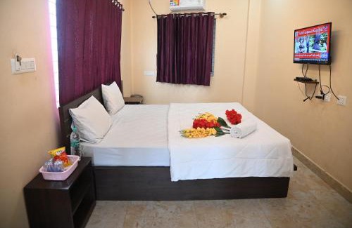 Mysore Hôtel | Sheethal comforts-Chamundi hill view