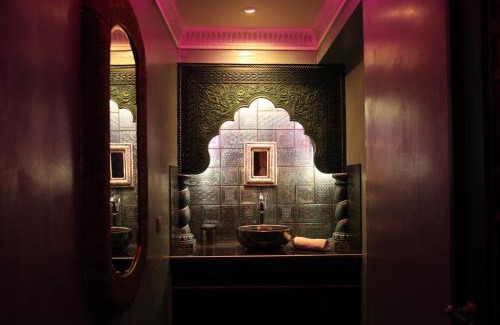 Vaise Hôtel | Sheherazade