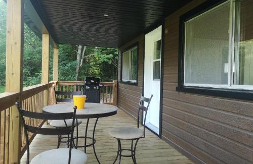 Frampton Chalet De Ski | Sheira Shack - Chalet Miller Zoo