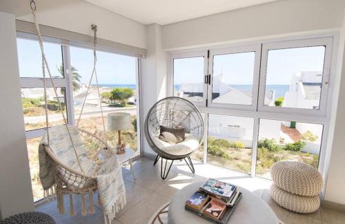 Shelley Point Maison | Shelley Point Estate Blue Avion Luxury Holiday Home Solar Powered
