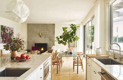 Menantic Creek Maison | Retraite au bord de l'eau au soleil sur l'île Shelter!