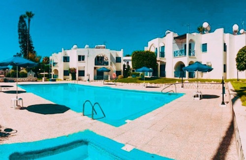 Larnaca Appartement | Shelter next to the beach