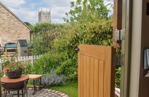 Dursley Maison | Shepard's Hut