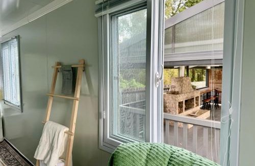 Baulkham Hills Chalet De Ski | Shepherd’s Hut In Baulkham Hills