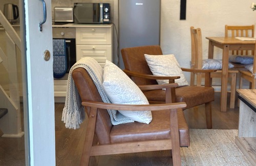 Lechlade Appartement | Shepherds Rest Cotswolds Cottage Farm Stay With Pool