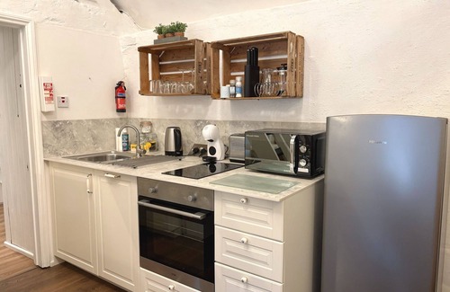Lechlade Appartement | Shepherds Rest Cotswolds Cottage Farm Stay With Pool