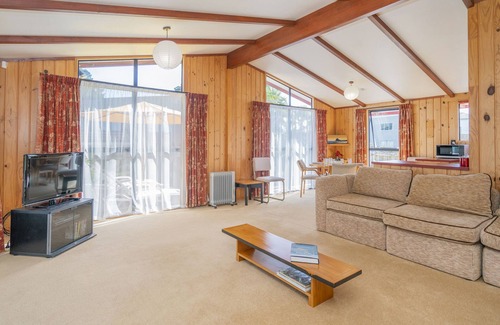 Pauanui Maison | Sheppard's Rest - Pauanui Holiday Home