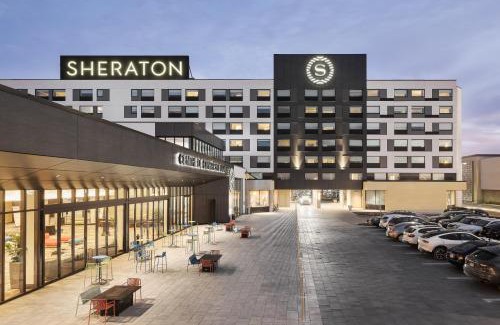 Laval Hôtel | Sheraton Laval Hotel