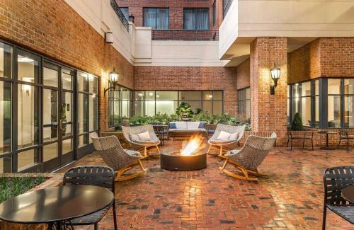 Old Town North Hôtel | Sheraton Suites Old Town Alexandria