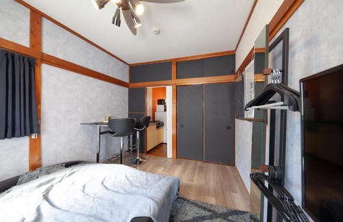 Nishiikebukuro Appartement | Shiinamachi House