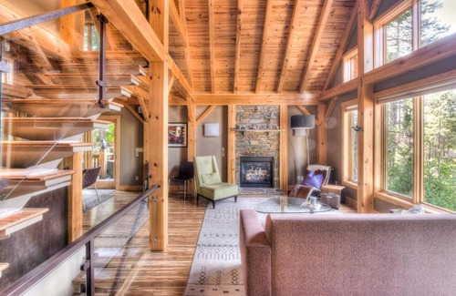 Country Club Estates Maison | Shining Shire