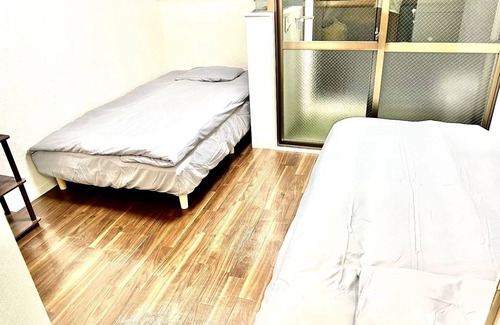 Nishi-Shinjuku Appartement | Shinjuku 1 room apartment with bathroom and toilet, 7 minutes walk from station!