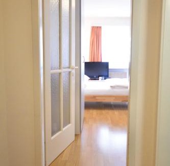 District 6 Appartement | Shiny Studio in Zurich - Crown 37