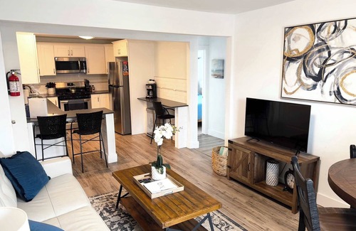 Ship Bottom Appartement | Ship Bottom LBI Apt B- 1 Block from the beach