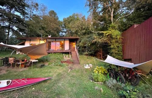 Sobetsu Villa | SHIZENTOYA Privete cottage for nature experience LakeView!