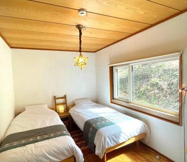 Sobetsu Villa | SHIZENTOYA Privete cottage for nature experience LakeView!