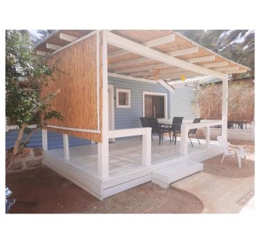 Tzofar Cabine | Shkutai Hottub Arava
