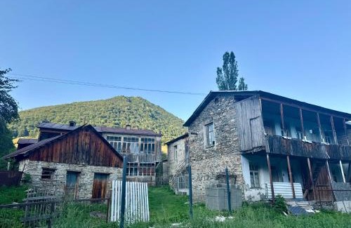 Racha-Lechkhumi and Lower Svaneti Appartement | Shoda Valley შოდა ველი