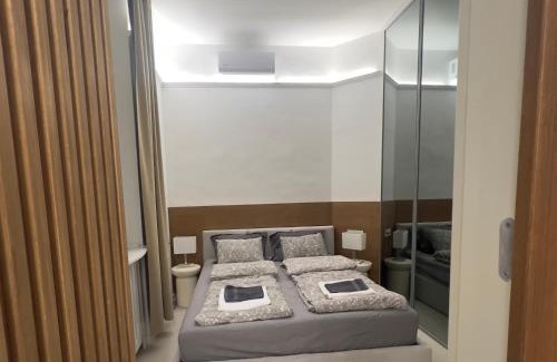 Inner City Budapest Appartement | Shopping street - stylish living, modern, central