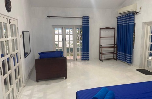 Rumassala Hôtel | Shore Beach Villa