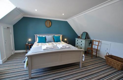 Anstruther Maison | Shore Cottage Anstruther- stylish home by the sea