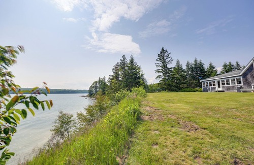 East Sullivan Cottage | Shorefront House w/ Views, 14 Mi to Acadia NP