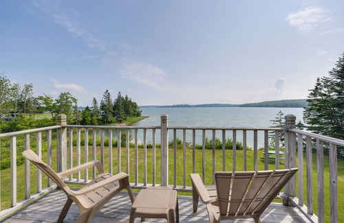 East Sullivan Cottage | Shorefront House w/ Views, 14 Mi to Acadia NP