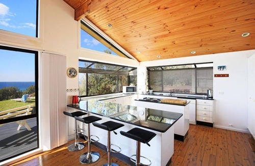 Culburra Beach Maison | Shores Couples Winter Escape