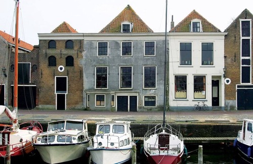 Brielle Hôtel | Short Drive to Beach! Free Breakfast and Parking, Close to Brielse Meer!