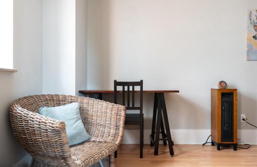 Victorian Village Maison | Short North Convention Private Parking Pets!