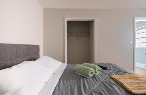 Victorian Village Maison | Short North Convention Private Parking Pets!