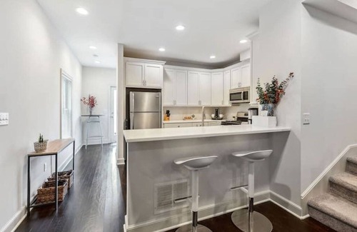 Short North Maison | Short North Custom Built Home! Steps from High Street