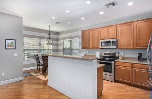 Queen Creek Maison | Short or Longer Stays! Spacious Chic Downtown Retreat w/ Community Pool