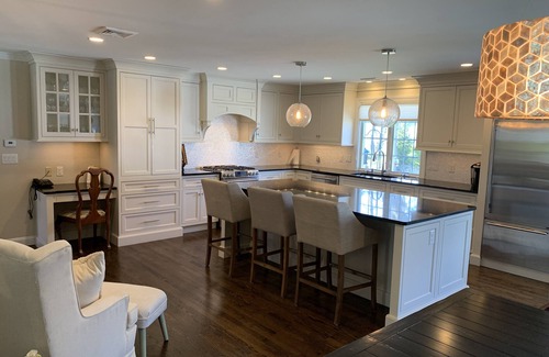 Cohasset Maison | Short Walk to Beach!