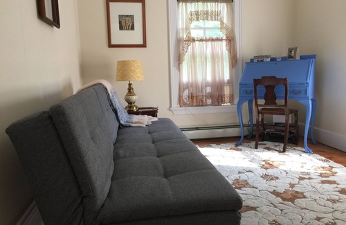Skaneateles Historic District Maison | Short walk to restaurants and lake front parks.