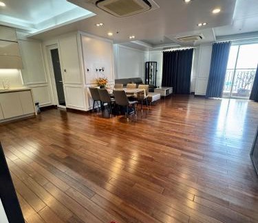 Le Chan Appartement | SHP Plaza Khanh Phong Homestay