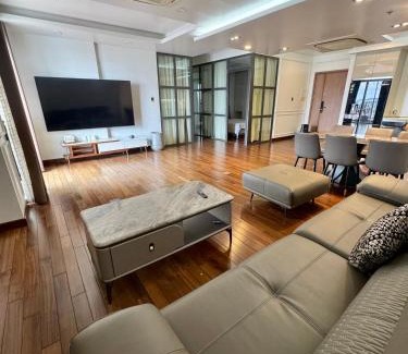 Le Chan Appartement | SHP Plaza Khanh Phong Homestay
