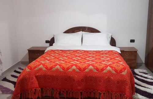 Sakës Maison | Shpija E AMEL (Sweet Guest House)