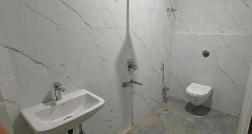 Naini Maison | Shree Krishna Homestay Hall