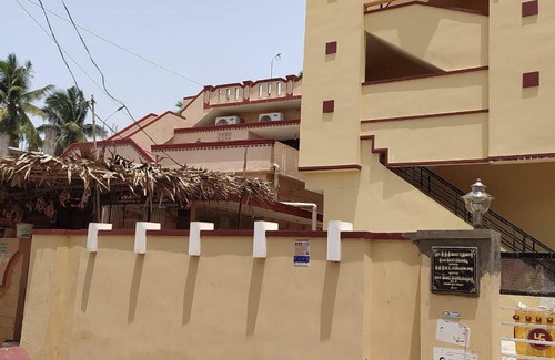 Pithapuram Maison | Shreepadavallab MLN Dharmashala