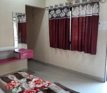 Hingoli Hôtel | Shri Krupa Bhakta Niwas & Lodging