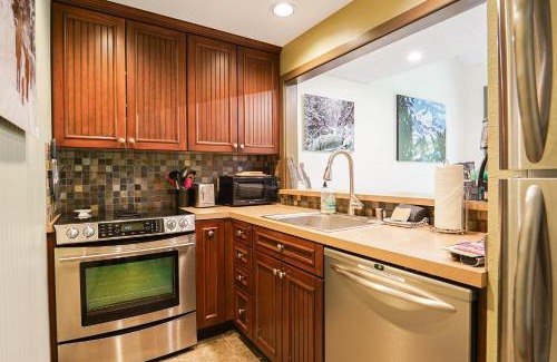 Deming Maison | Shuksan Suite