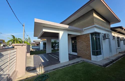 Rembia Maison | Siantan In Paya Rumput Near Std Hang Jebat, Sg Udang & UITM Lendu