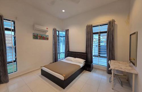 Rembia Maison | Siantan In Paya Rumput Near Std Hang Jebat, Sg Udang & UITM Lendu